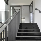 3 Hörsaal- und Bürogebäude in Holz-Hybridbauweise in Aschaffenburg-Treppe