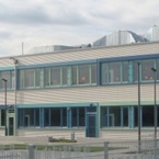 Grundschule als wirtschaftlicher Hybridbau in München